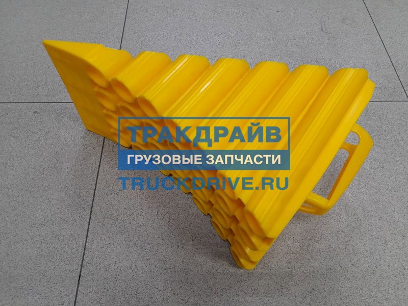 Фото SCANIA 2082638 упор противооткатный 200x470x230 мм универсальный