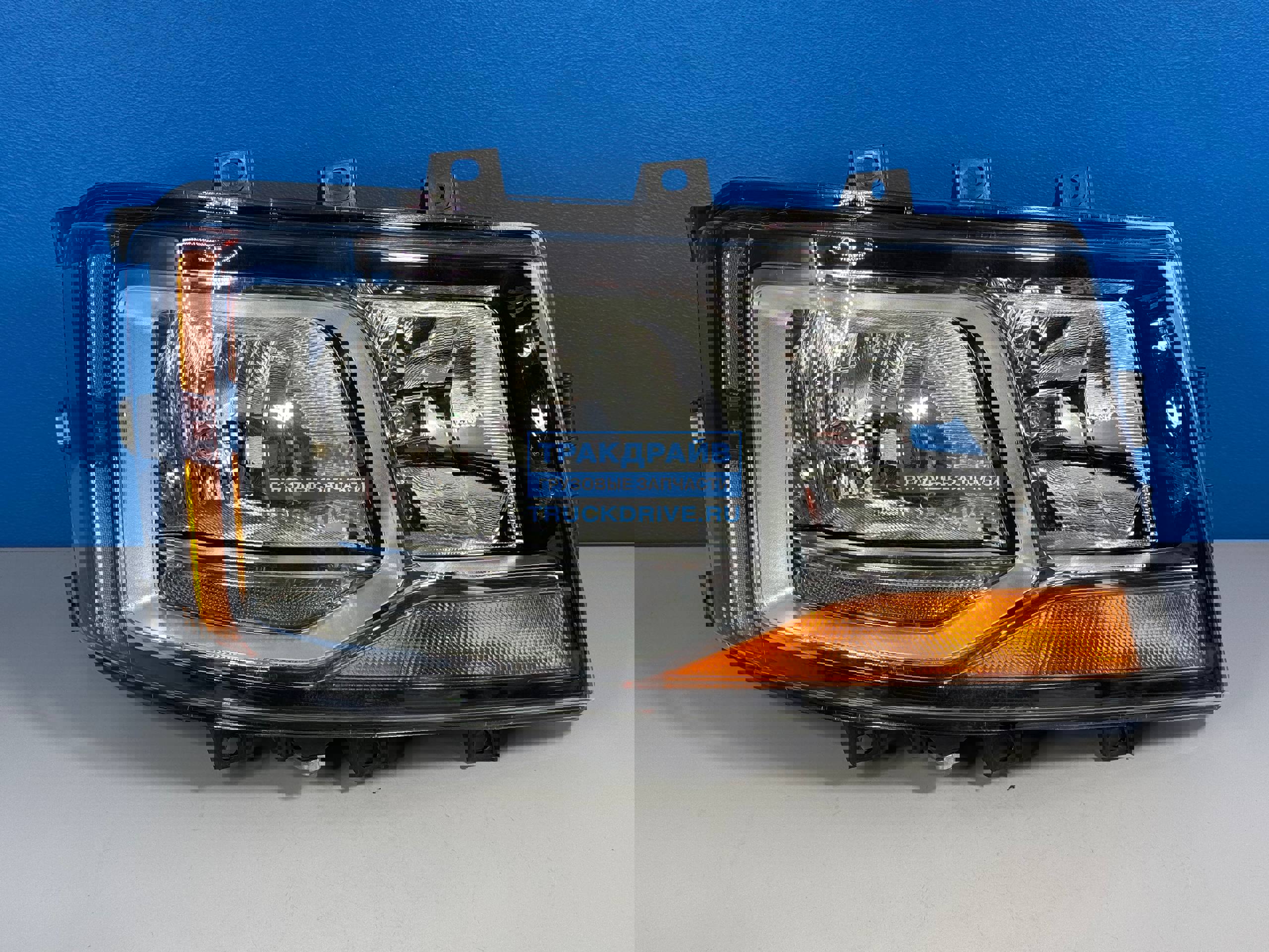 Фото SCANIA 2655843 фара правая для грузовиков Scania 6 series