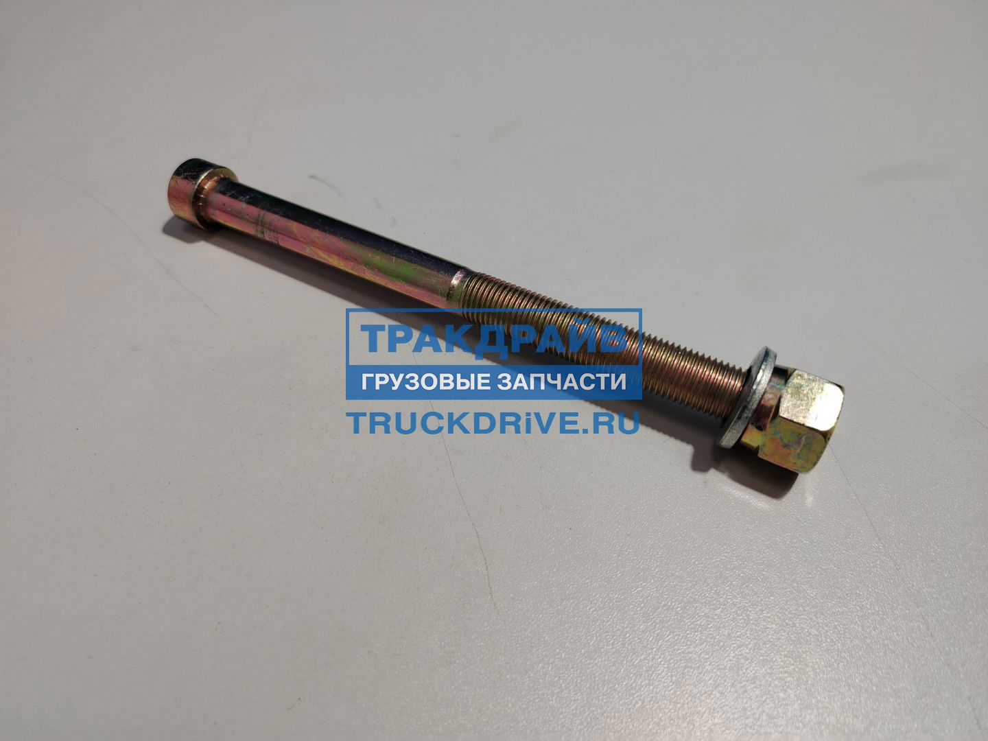 Фото SHACMAN 99100520710 болт центральный передней рессоры L180 M14 1