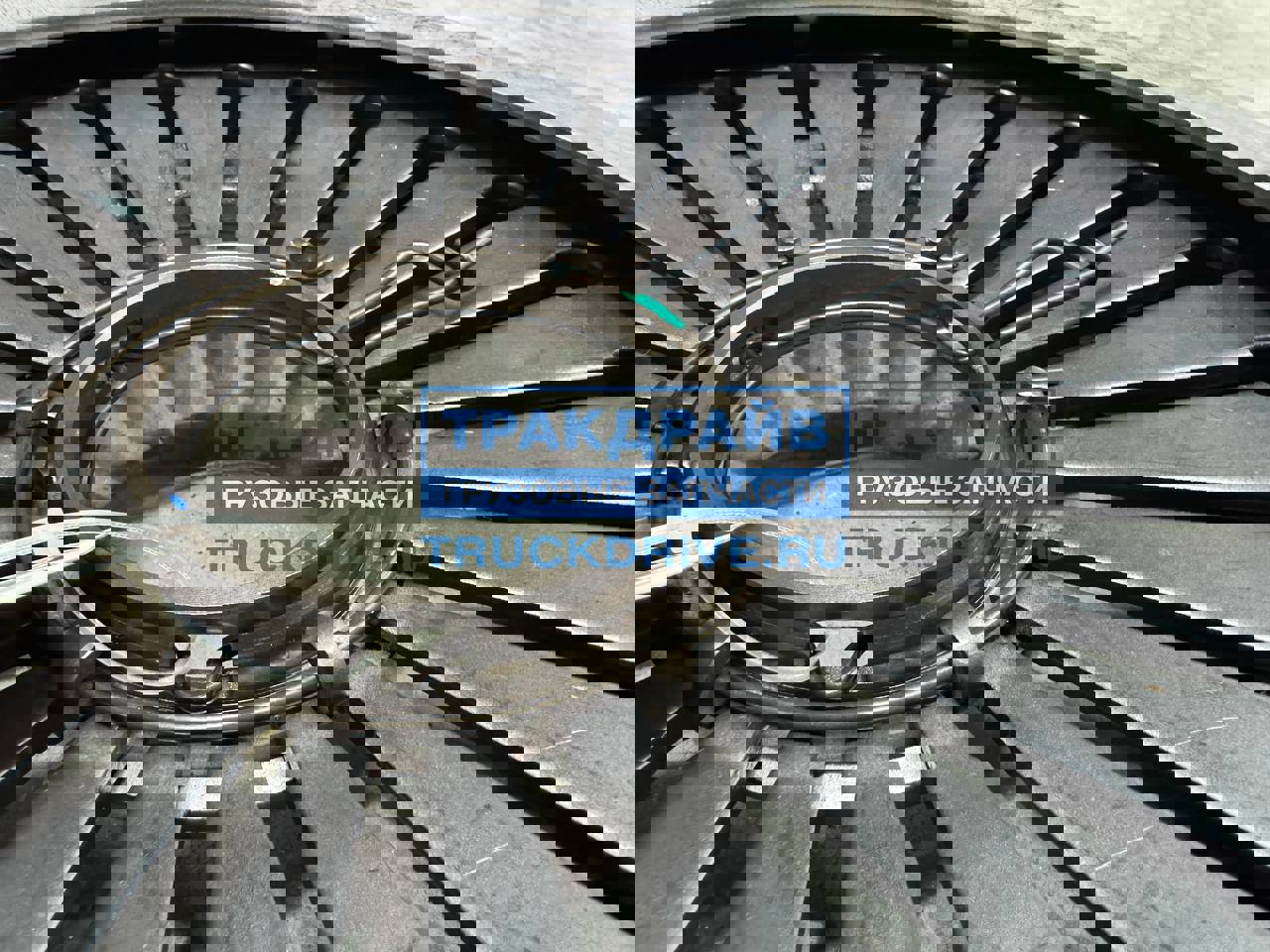 Корзина сцепления для грузовиков Shacman с двигателями WP13.550