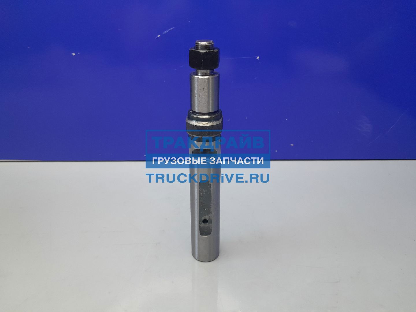 Фото SHAFT-GEAR DZ9100520007 палец передней рессоры под гидроцилиндр для Shacman F2000
