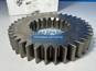 Фото SHAFT-GEAR WG2210040424 шестерня 4 передачи вторичного вала КПП HW19710 для грузовиков Хово 3