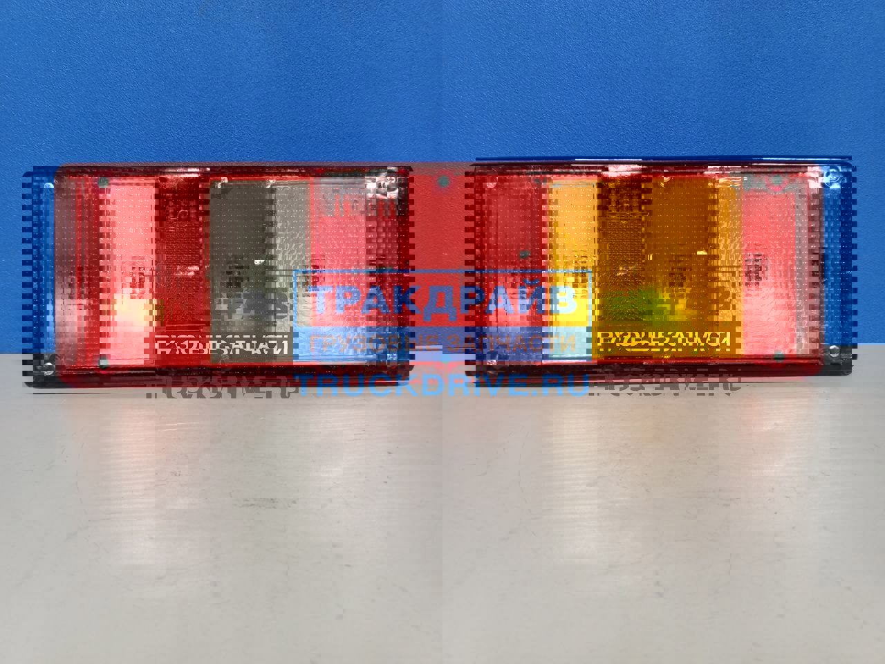 Фото SIMPECO SP42020402 фонарь задний КамАЗ МАЗ УРАЛ без кабеля правый