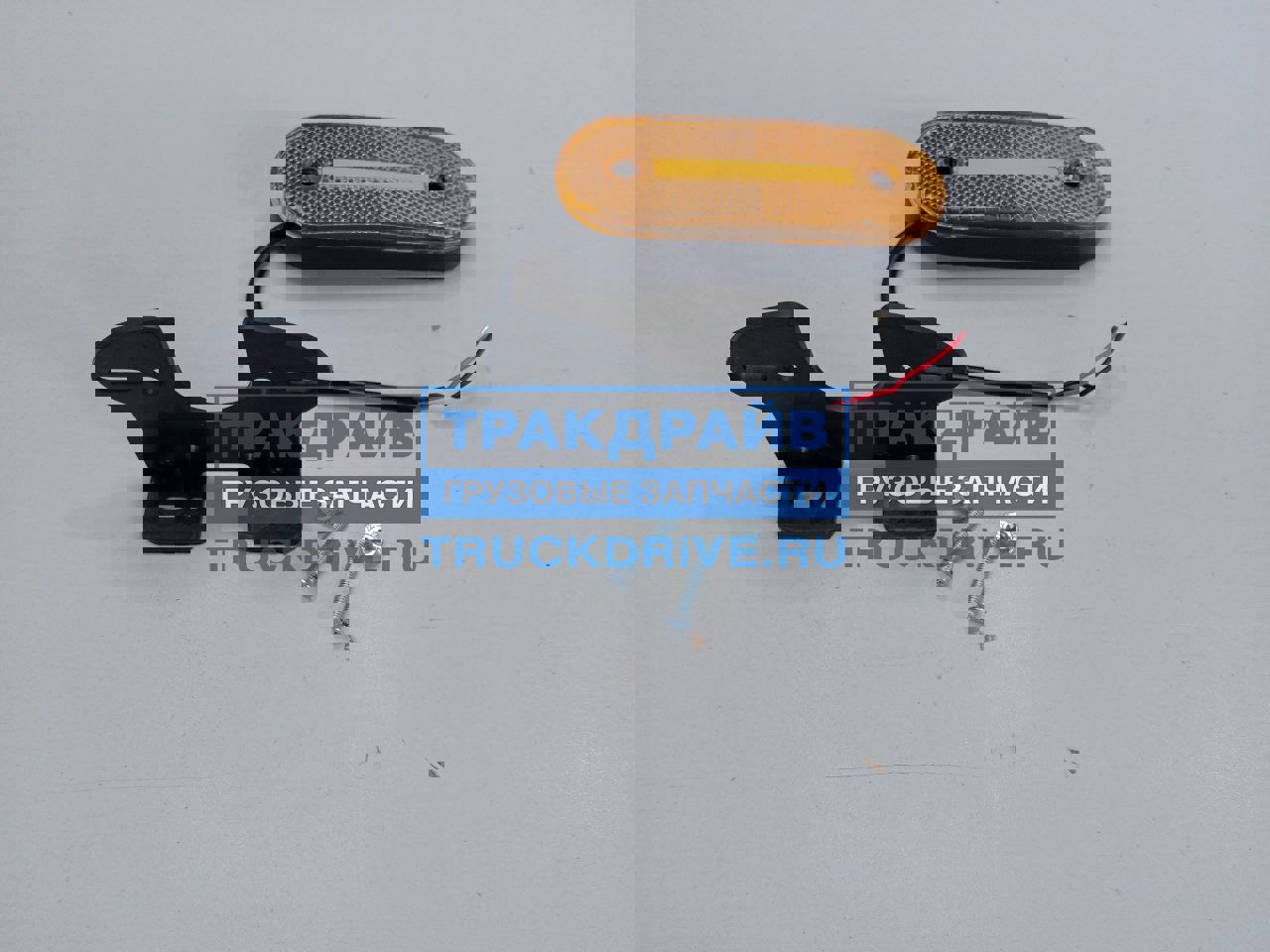 Фото SIMPECO SP42030171 фонарь маркерный Schmitzс кронштейном