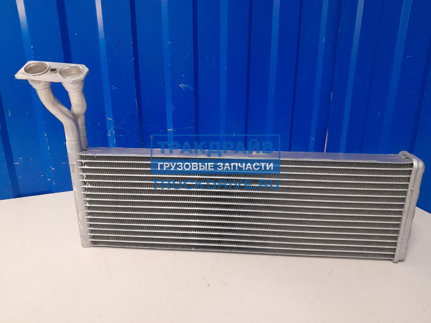 Фото SIMPECO SP90036020 радиатор отопителя для автомобилей Scania 4 и 5 серия