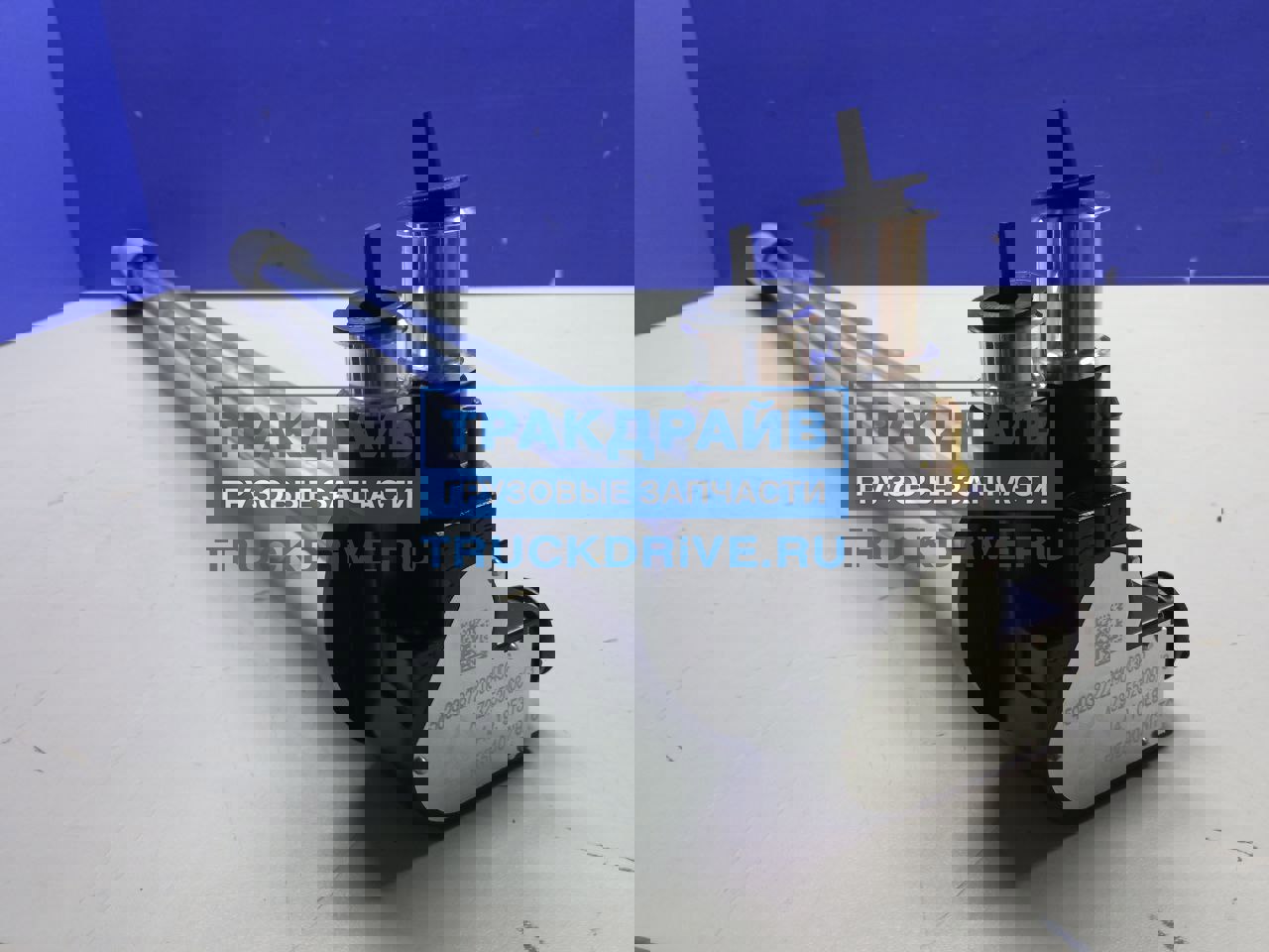 Топливоприемник с датчиком уровня топлива Sitrak C7H AZ932555200008 ...