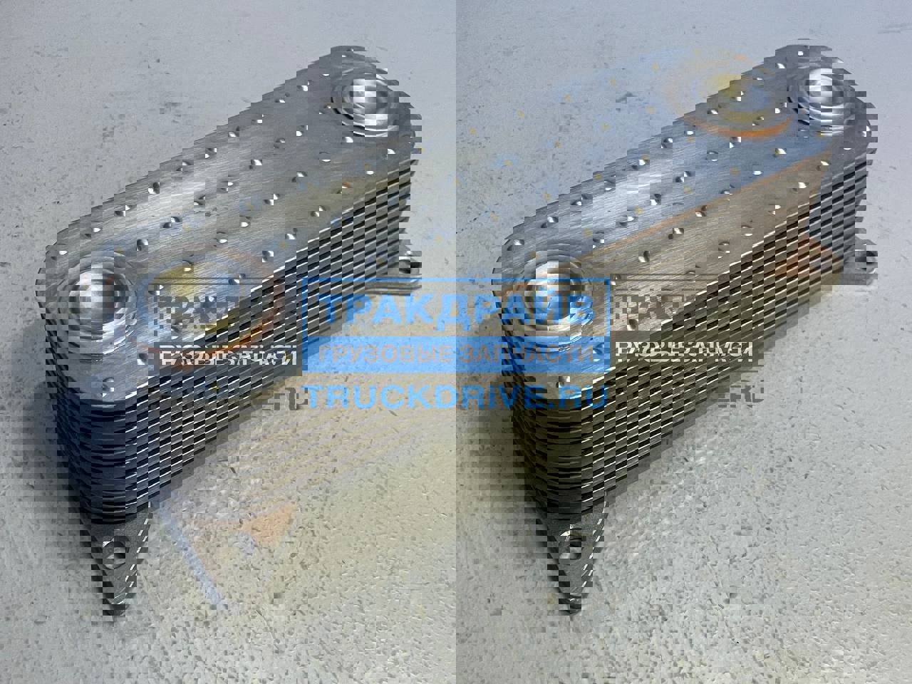 Радиатор масляный для Sitrak Howo с двигателями WP10 VG1500010335 ...