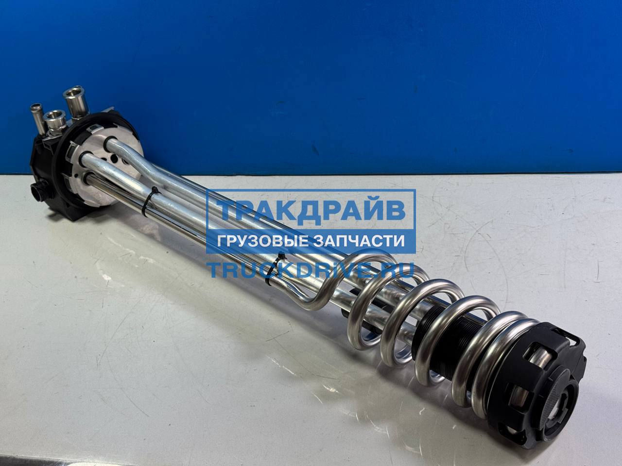 Фото SITRAK WG9925550709 датчик уровня топлива для Sitrak C7H (топливный бак 675x620 мм, быстрая заглушка, нагрев)