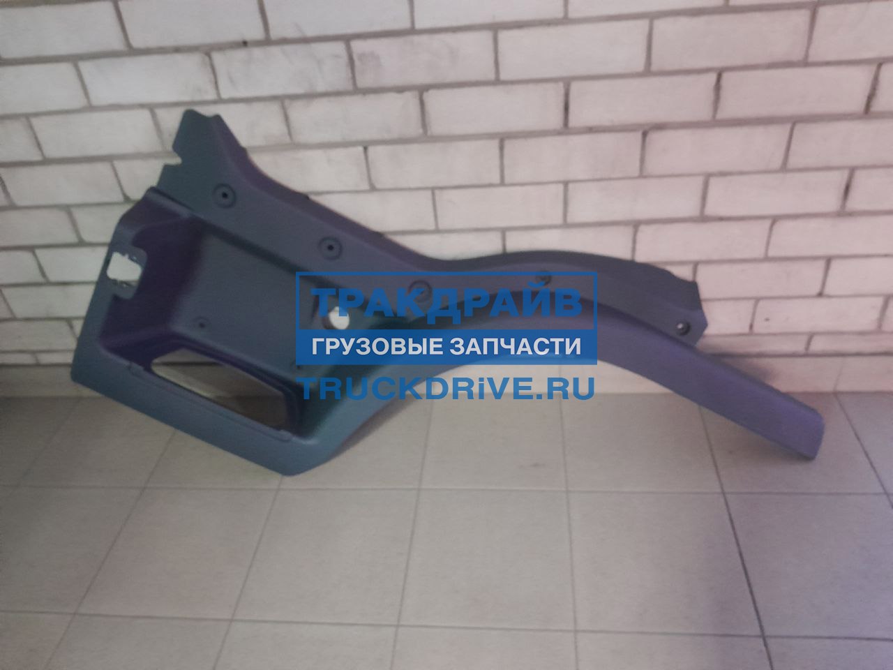 Фото S&K SK477012801 корпус подноджки МАН ТГЛ ТГМ левый
