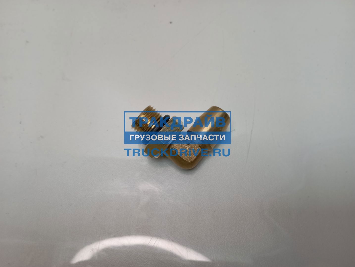 Фото S&K SK689007601 фитинг Г-образ под трубку 8х1/М16х1,5