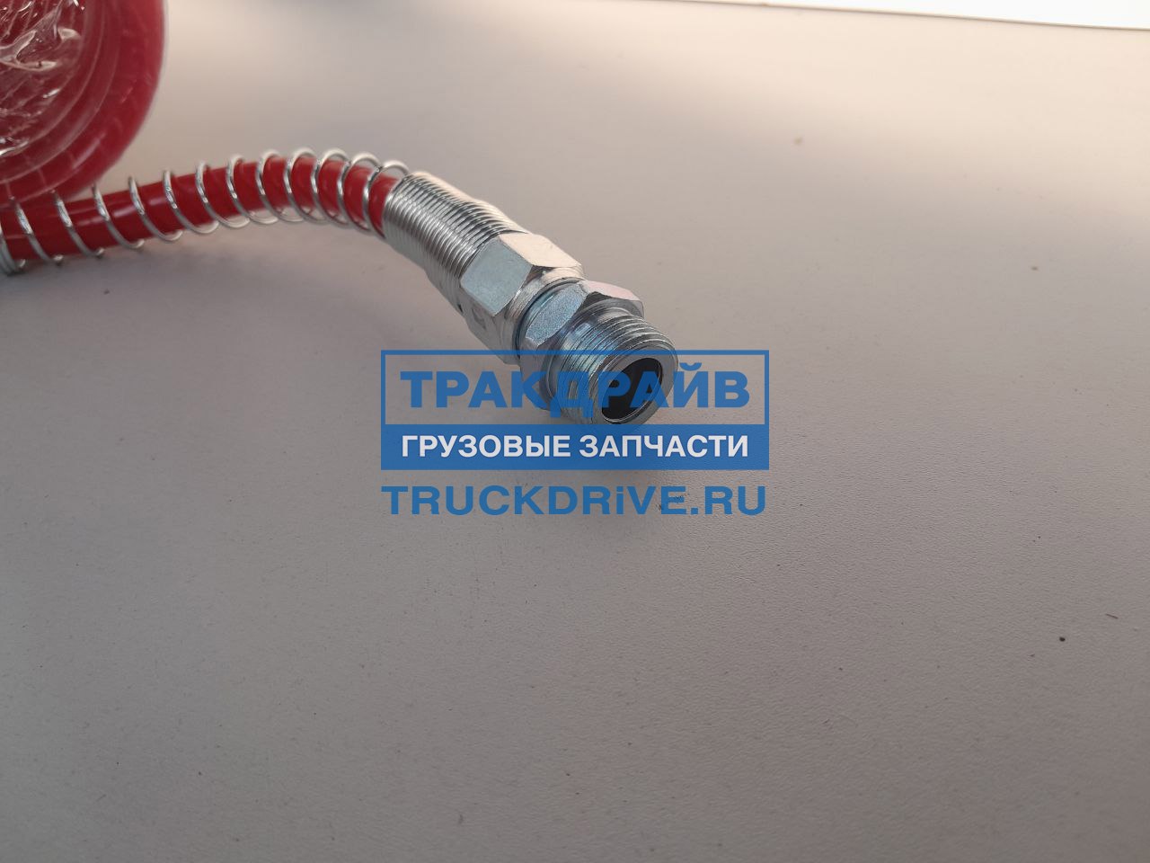 Шланг тормозной КАМАЗ прицепа (красный,спираль,двухслойный L-7,5м, М22х1,5) (SORL)