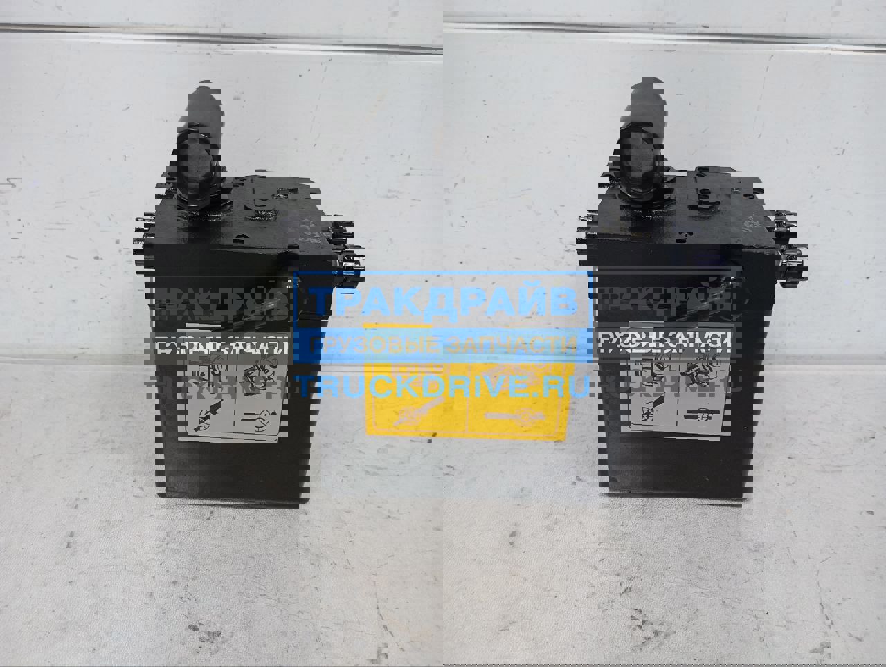 Фото СПЕЦМАШ 5440500401010 насос МАЗ-5440, 6430 подъема кабины