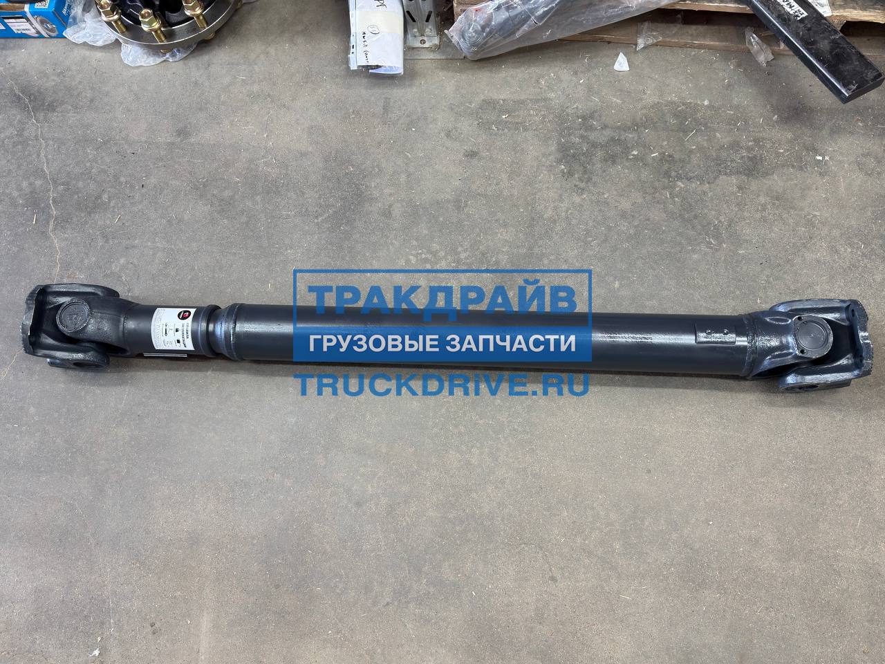 Фото SPICER 81393056162 карданный вал для Ман Тга Тгс Тгх 57x152 мм L=1620 мм
