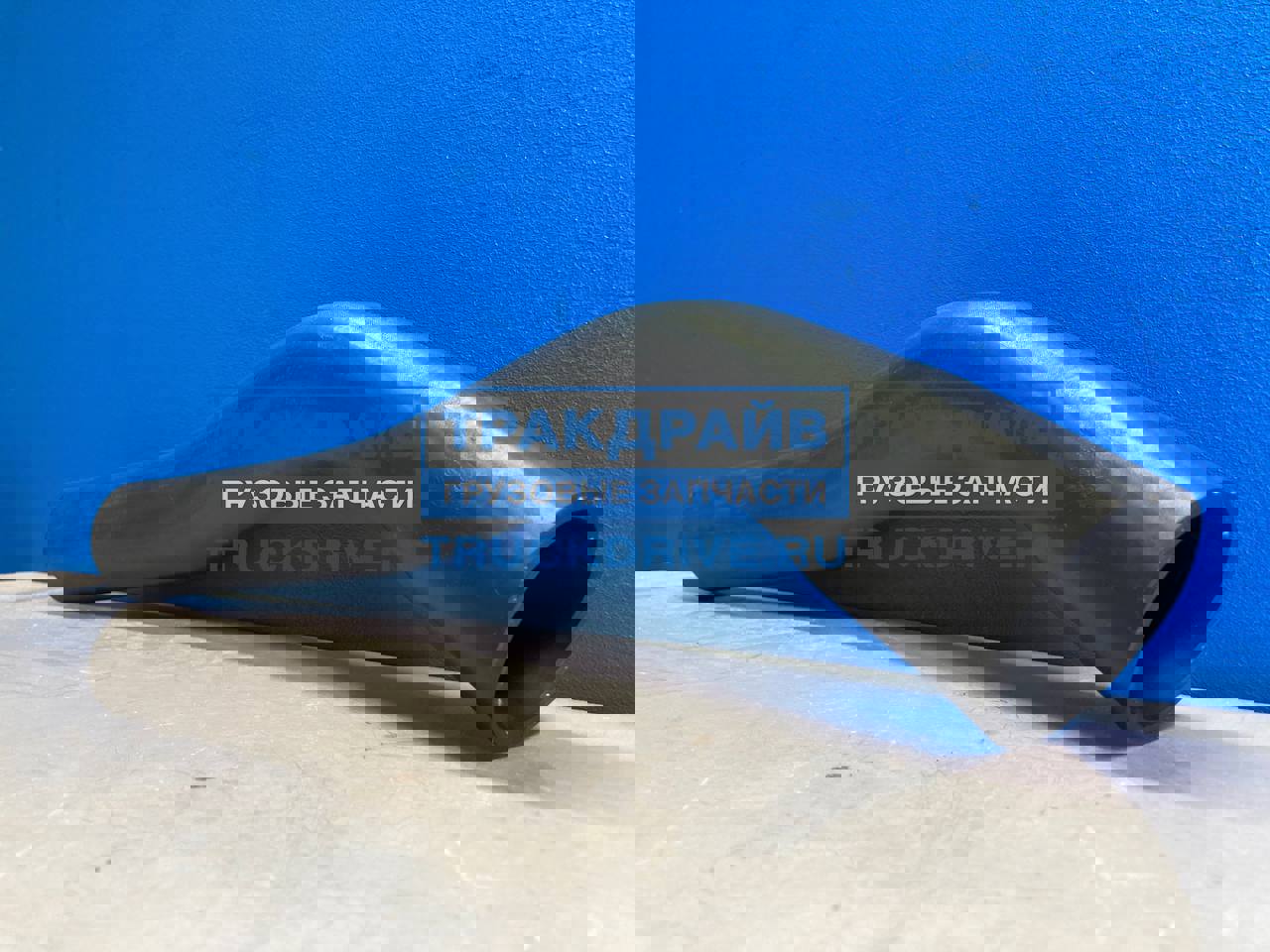 Фото STARKMEISTER S120449 патрубок радиатора нижний Renault Magnum с двигателями DXi 12/13