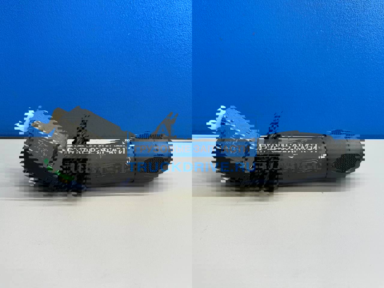 Фото STARTEC INF16181 Переключатель подрулевой левый для Iveco Stralis Trakker (поворотники, свет) 