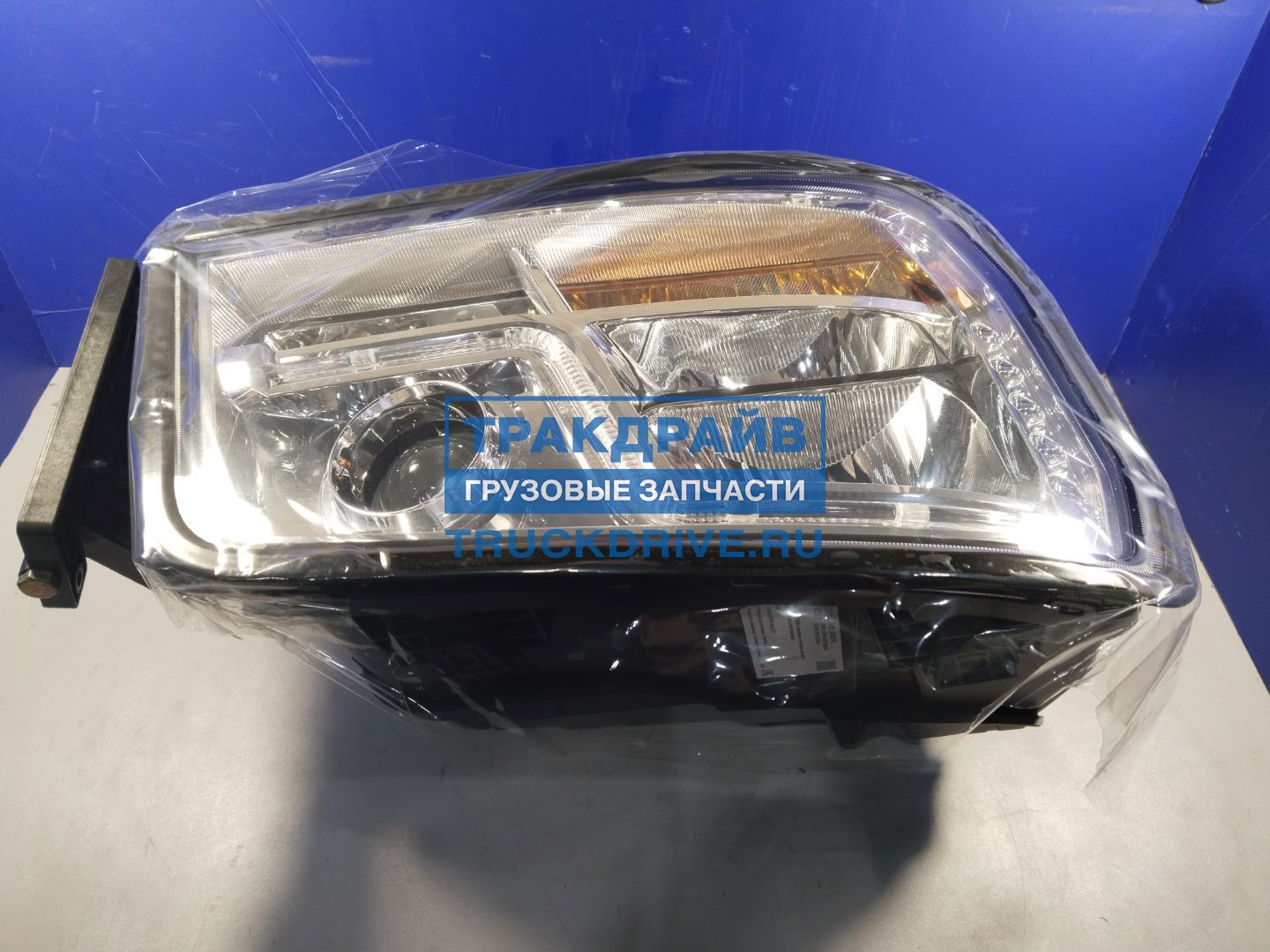 Фото STARTVOLT SHL3041R фара для Shacman X3000/L3000 самосвал (головного света) светодиодная, с ДХО, правая