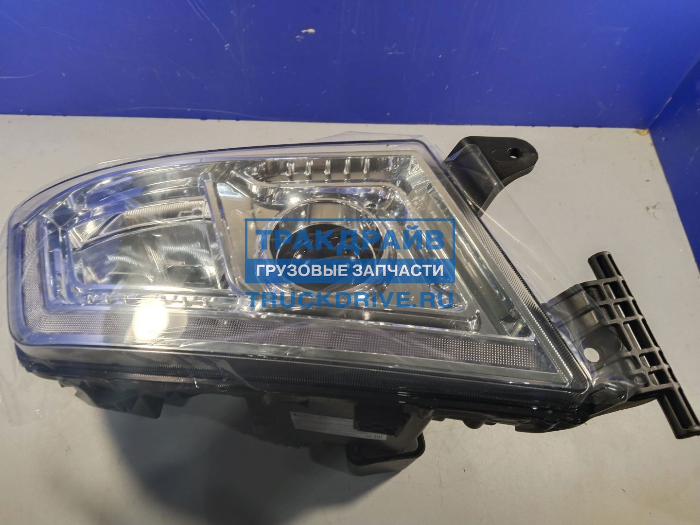 Фото STARTVOLT SHL3050R фара для Sitrak C7H тягач (головного света) светодиодная, с ДХО, э/корректировка, правая