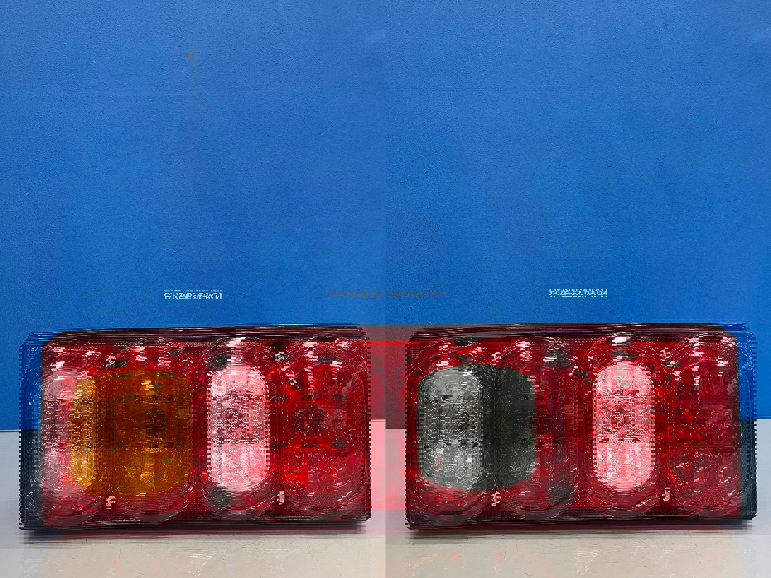 Фото STARTVOLT STL3016L фонарь задний для Shacman X3000/X5000/X6000/L3000 галогенный, левый