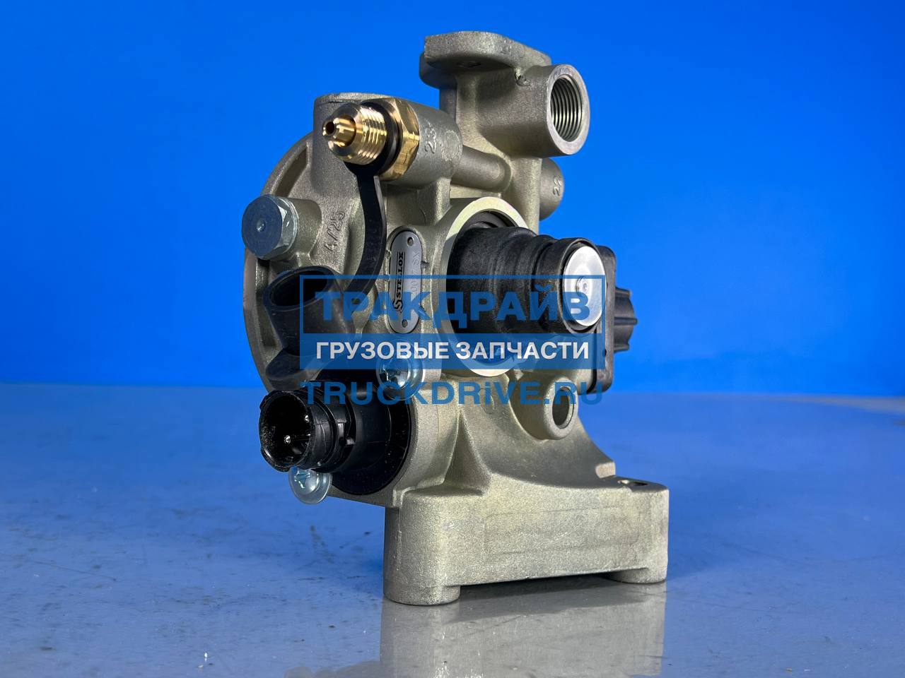 Фото STELLOX 8520027SX осушитель воздуха для Mercedes Actros MP2 MP3 Axor 12 бар без подогрева
