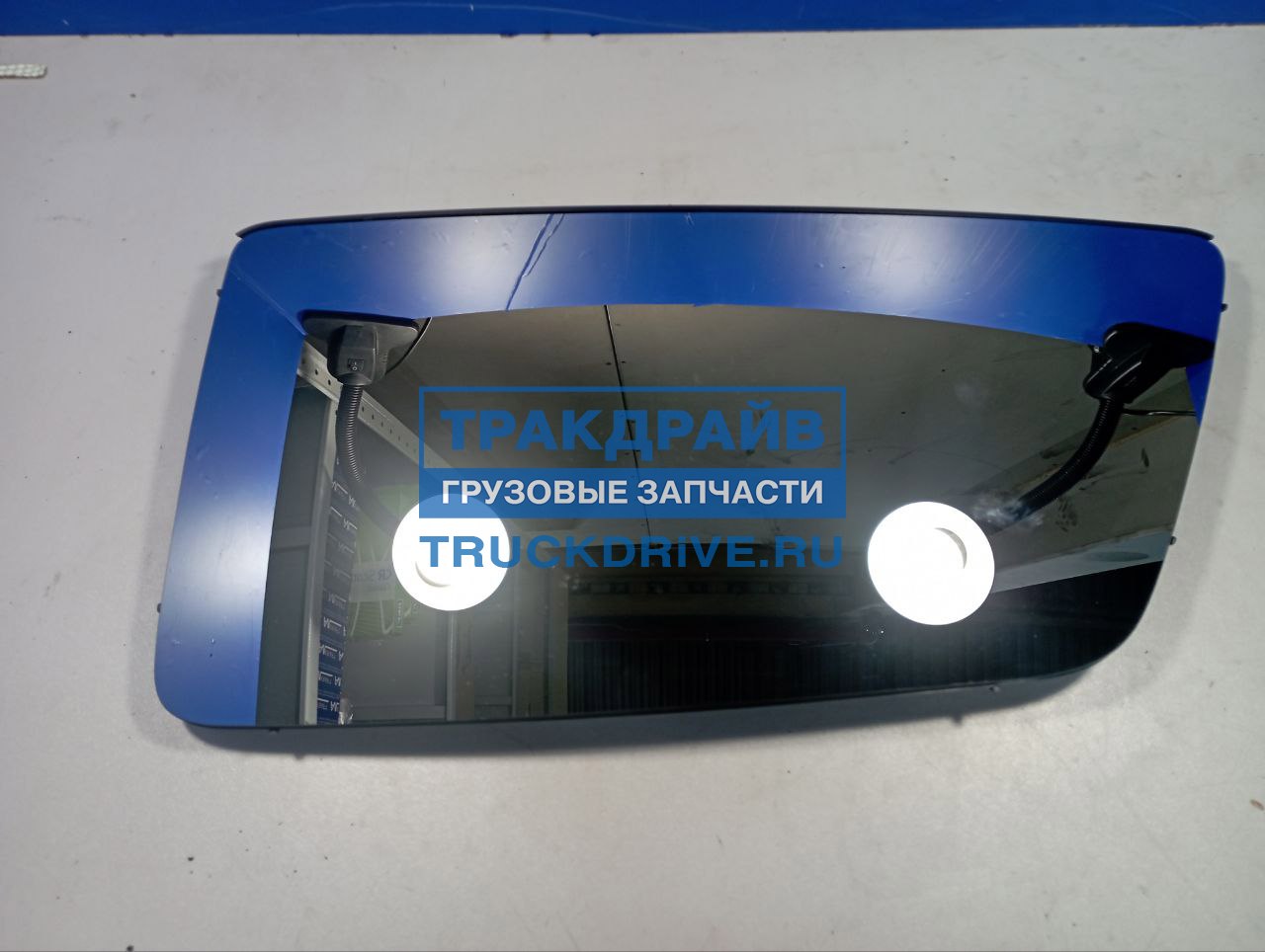 Фото STELLOX 8730260SX стекло зеркала правого Volvo FH FM обогреваемое 387x205x41 мм, R=1200, 24V