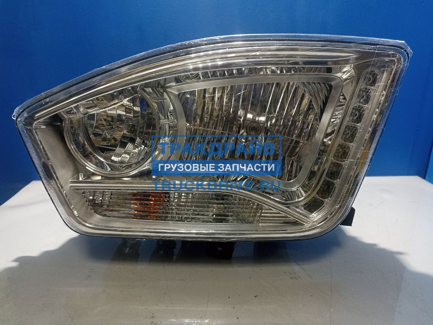 Фото SVRTECH 51V843 фара левая электро регулировка для Foton 4189
