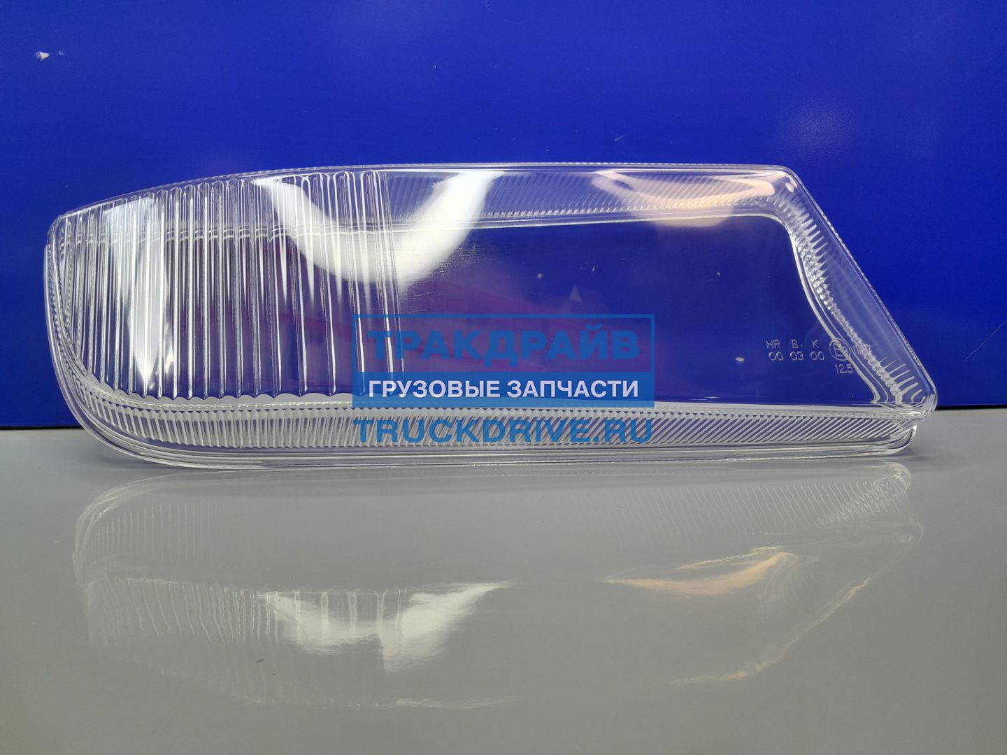 Фото TANGDE BM08A002501 стекло противотуманной правой фары для Man TGS TGX без обода и зажима