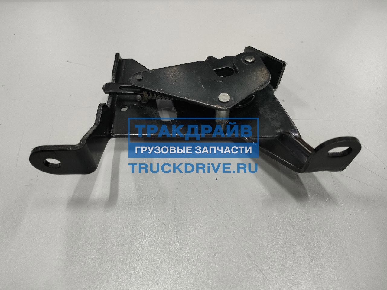 Замок передней панели для автомобилей Scania P левый TD08-52-097L TANGDE  купить недорого