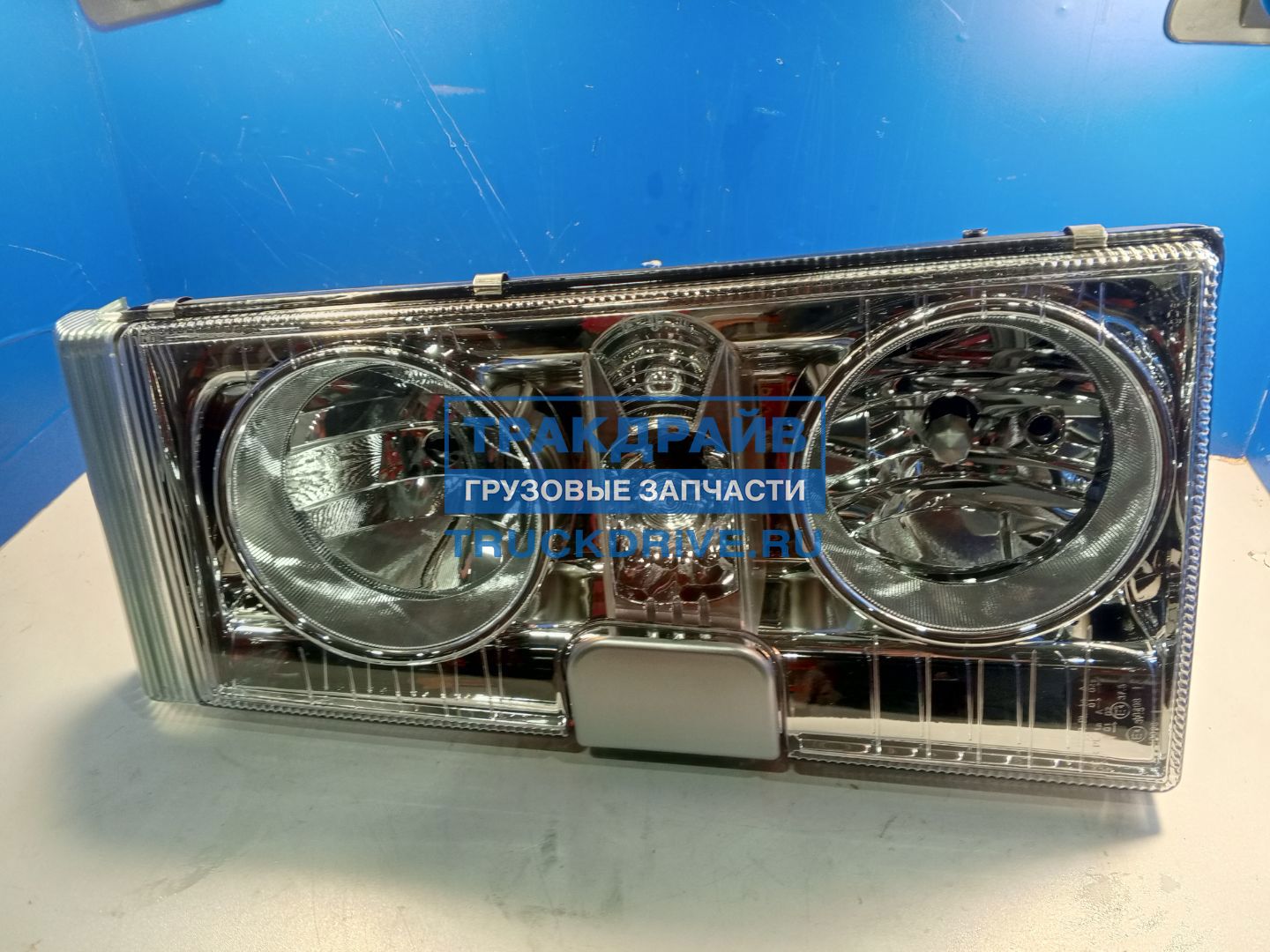 Фото TANGDE TR04A003001 фара Renault Magnum головного света левая