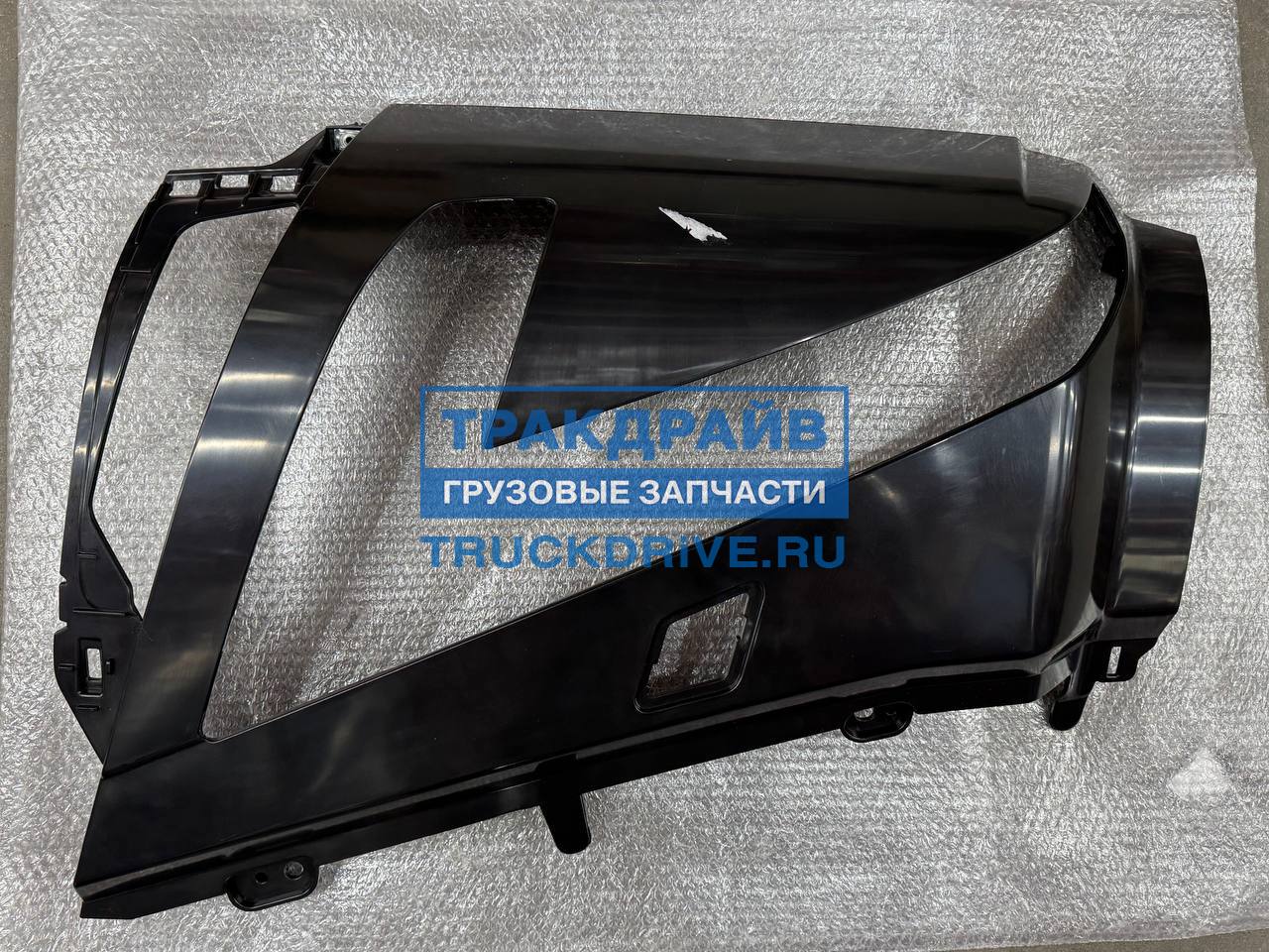 Фото TANGDE TV11C002002 облицовка фары Volvo FH4 правая
