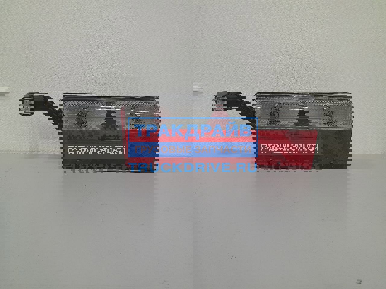 Фото ТЕХАВТОСВЕТ U02705L фонарь универсальный задний 24V с габаритным огнем разъем ASS-2 левый