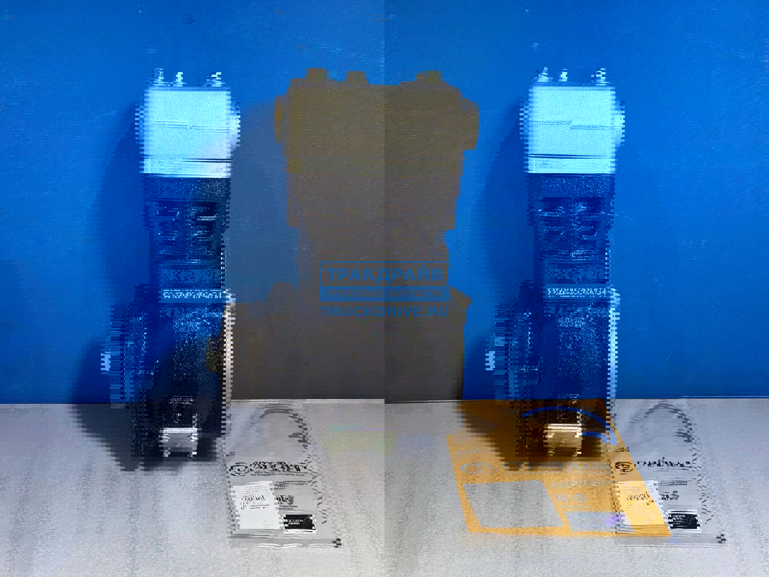 Фото TOLVO K012323N50 компрессор МАЗ БЕЛАЗ К-700 двигатели ТМЗ ЯМЗ 1 цилиндровый 380л/мин. (бывший K