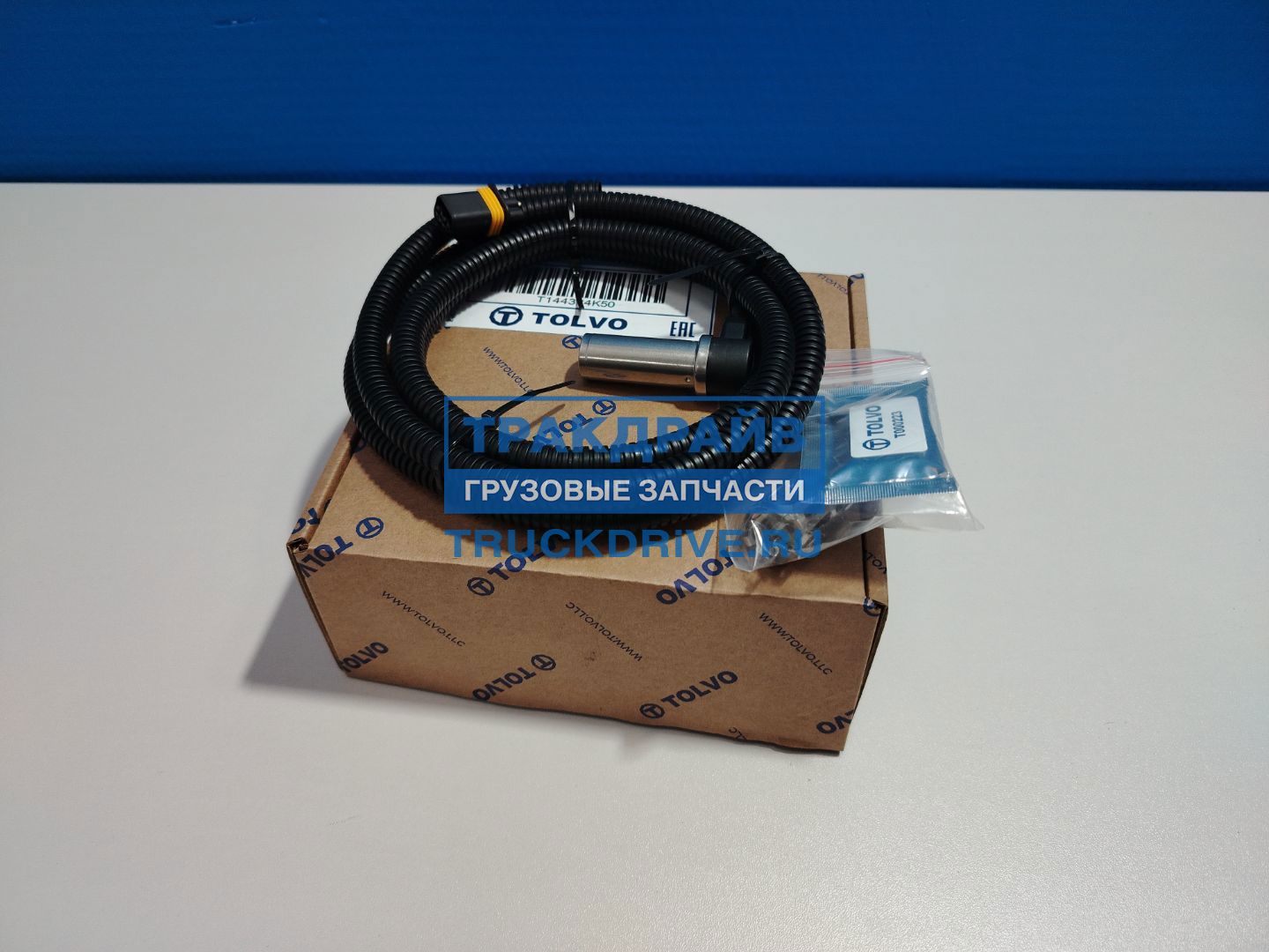 Фото TOLVO T144324K50 датчик ABS (АБС) для MAN TGA TGS TGX L=1850 мм комплект угловой со втулкой и смазкой, гофрированная трубка