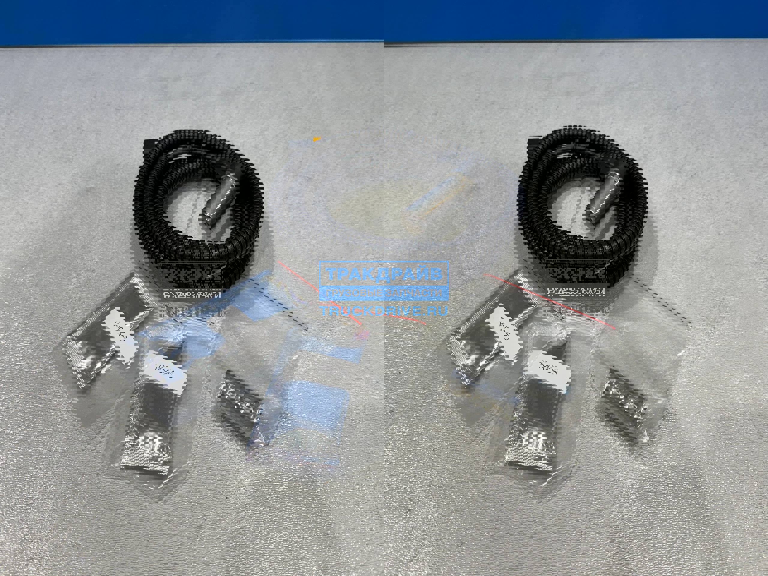 Фото TOLVO T144328K50 датчик ABS MAN TGA угловой со втулкой и смазкой, гофрированная трубка, комплек