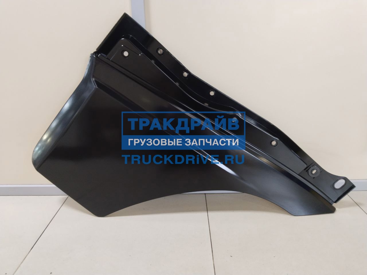 Фото TOPCOVER T05387002 накладка двери передней левой Volvo FH12 FH16