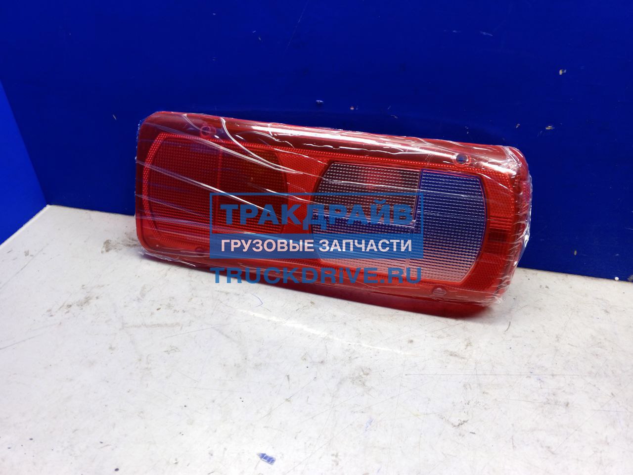 Фото TOPCOVER T10811001 стекло заднего фонаря правое DAF XF105 CF85 
