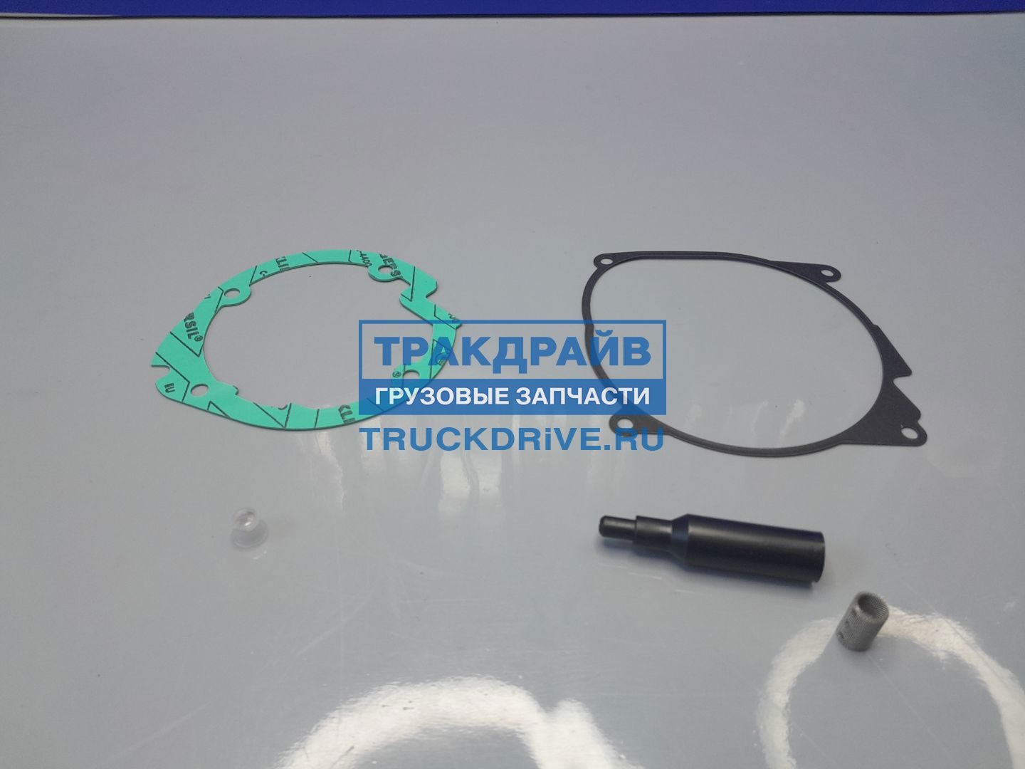 Фото TRP 1963149 ремкомплект отопителя кабины Airtronic D4 D4S 24В (прокладки, сеточка, свечки)