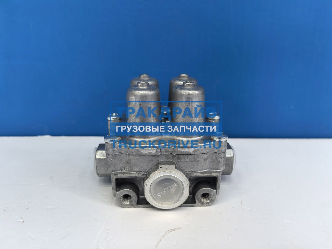Фото TRUCKMARK 9347141100 клапан четырехконтурный для Камаз К4 К5 5490 54901 SITRAK C7H MAN TGA