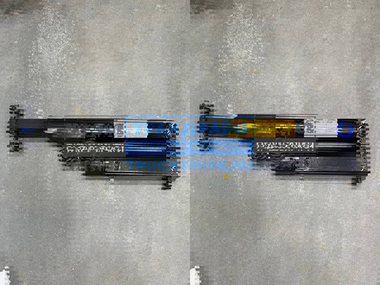 Фото TRUCKMARK DTU2128487 гидроцилиндр подъема кабины с электроприводом для а/м Камаз 54901 (К5) 3