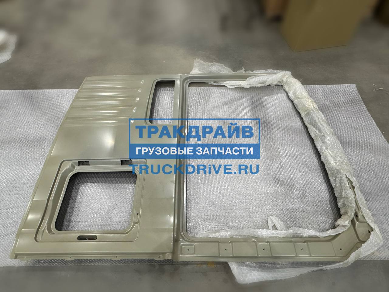 Фото TRUCKPLAST TPL4119003 стенка кабины правая с дверным проемом для Sitrak C7H