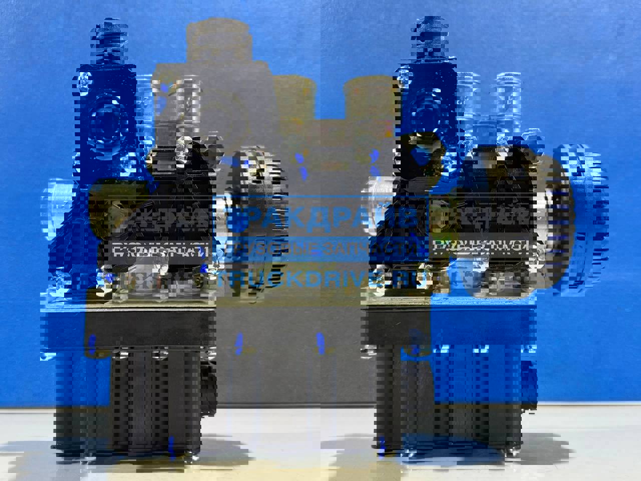 Фото ТСР T4728800640 клапан управления пневмоподвеской ECAS для Камаз 5490