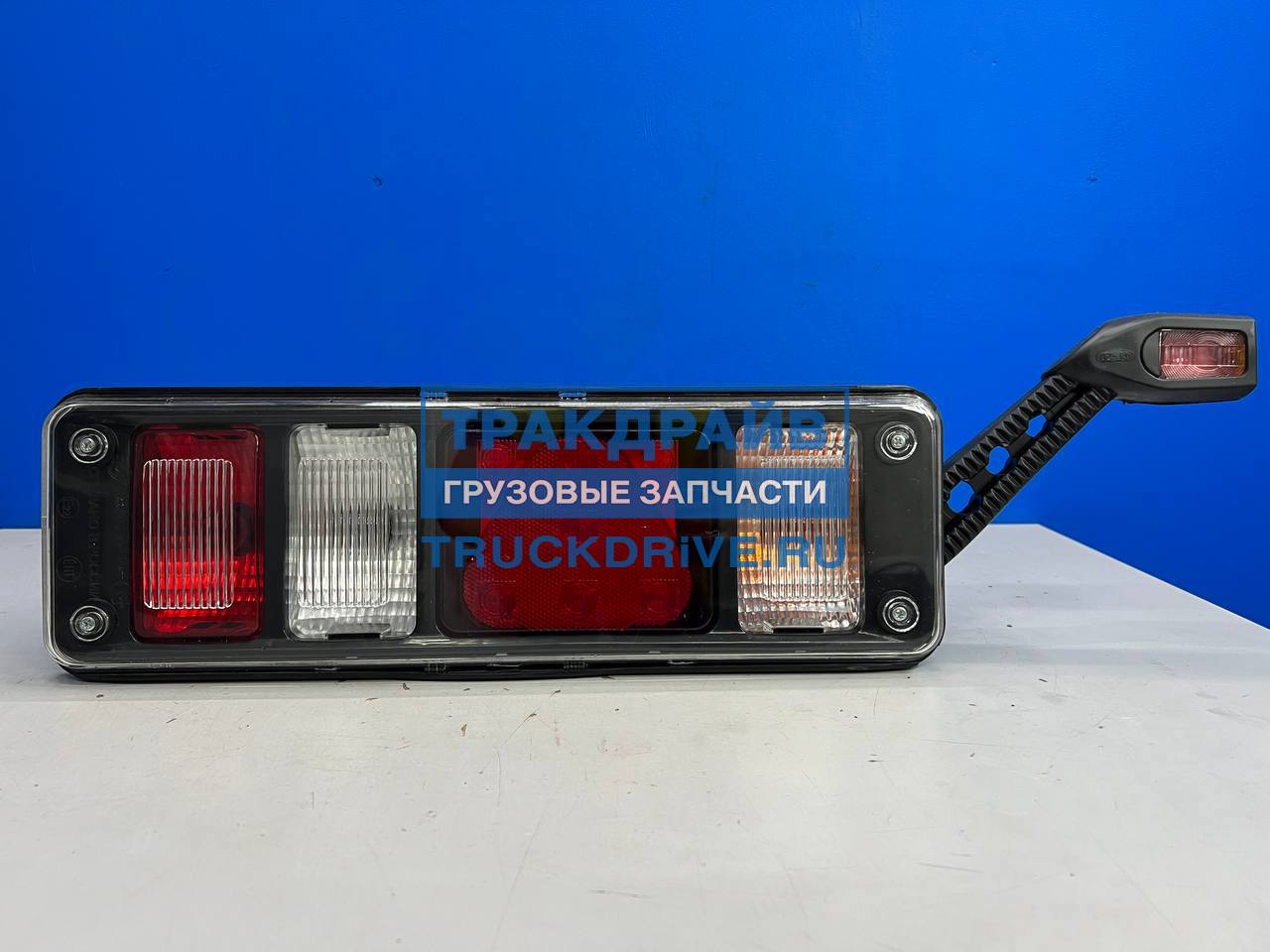 Фонарь KRONE задний правый с боковым габаритом (разъем EasyConn 1 x 7)  U02905R ТЕХАВТОСВЕТ купить недорого