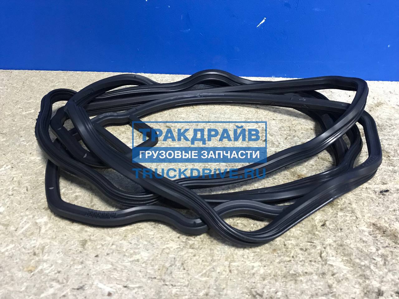 Прокладка клапанной крышки Volvo D13A и Renault DXi13 20538793 VOLVO ...