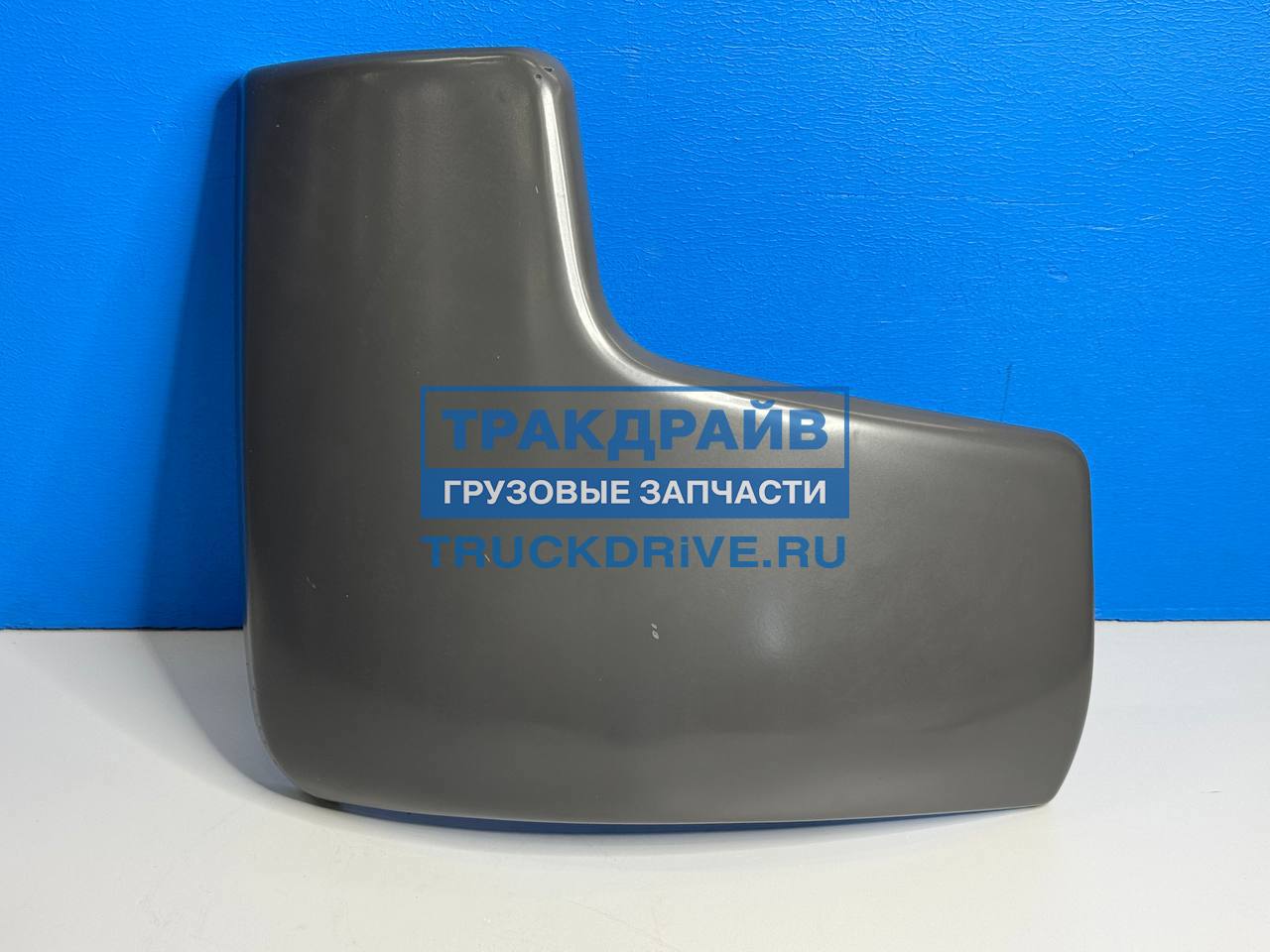 Фото VOLVO 20956778 бампер Вольво Фе (правый угол)