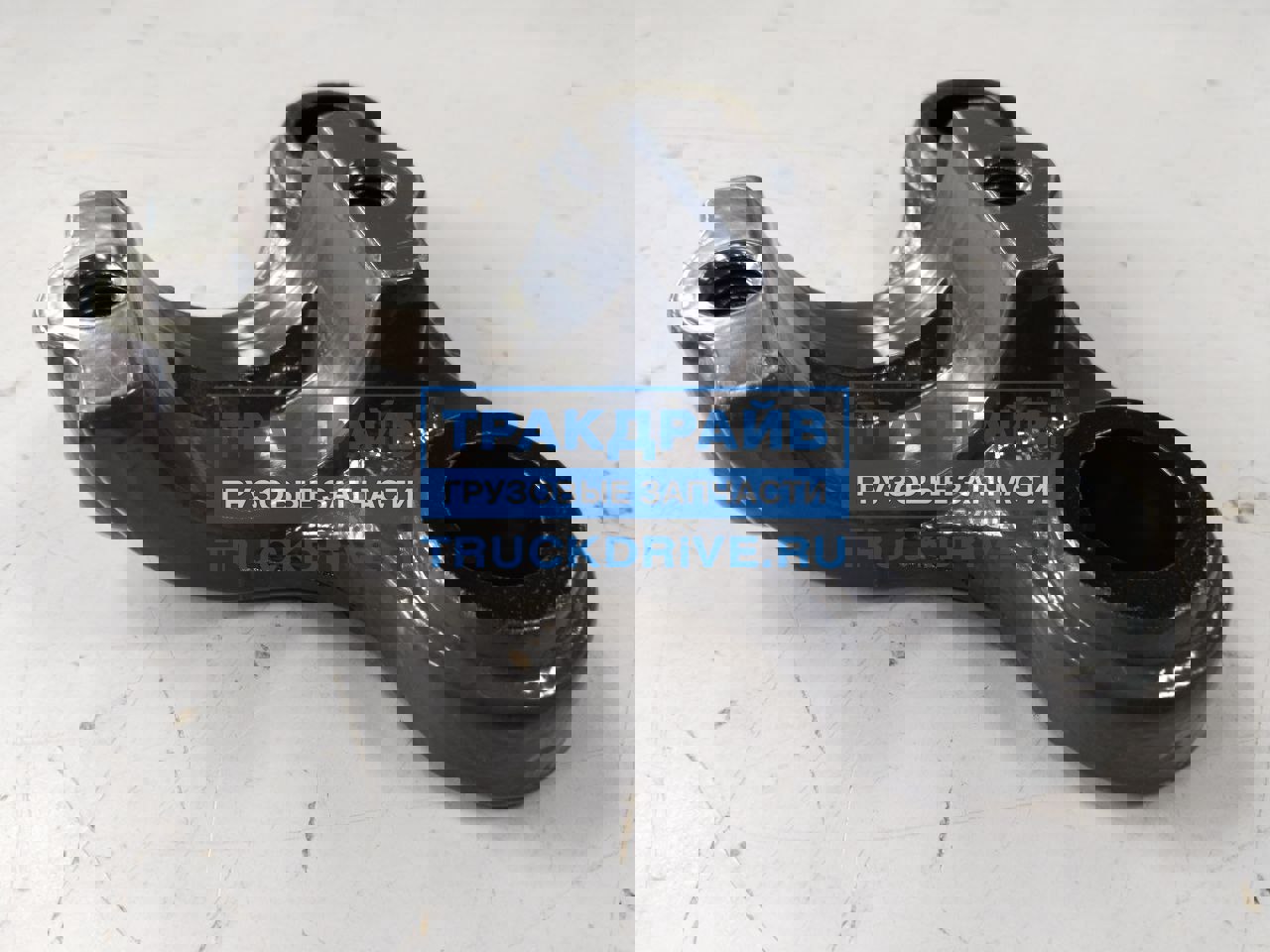 Кронштейн крепления переднего стабилизатора Volvo FH4 FM4 22119002 ...