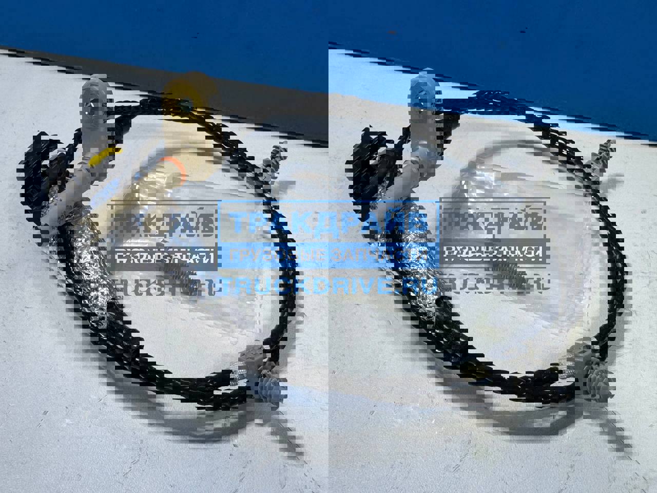 Фото VOLVO 24327492 датчик скорости турбокомпрессора Volvo FH4 Евро 6