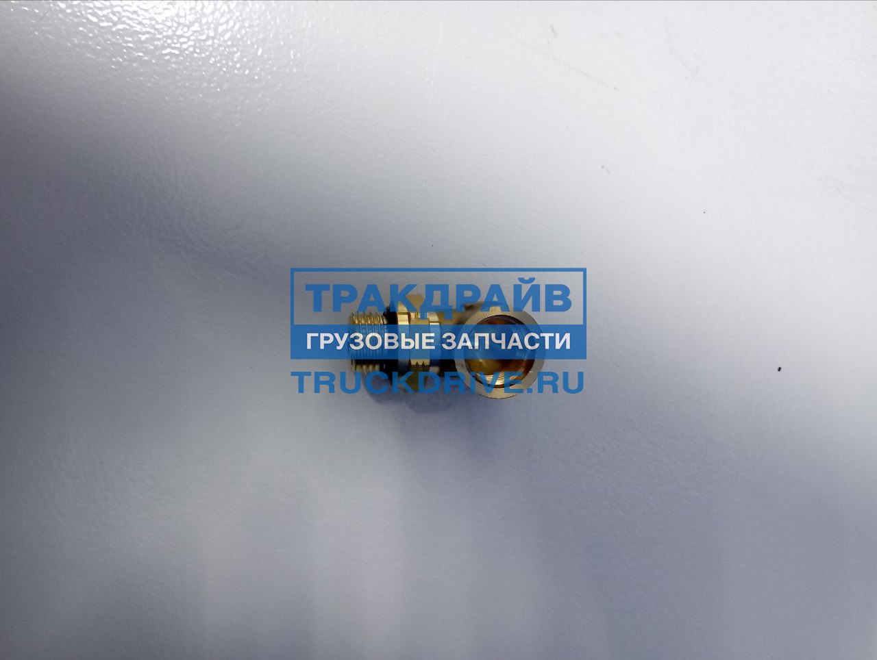 Ниппель 90 градусов 60115916 VOLVO купить недорого