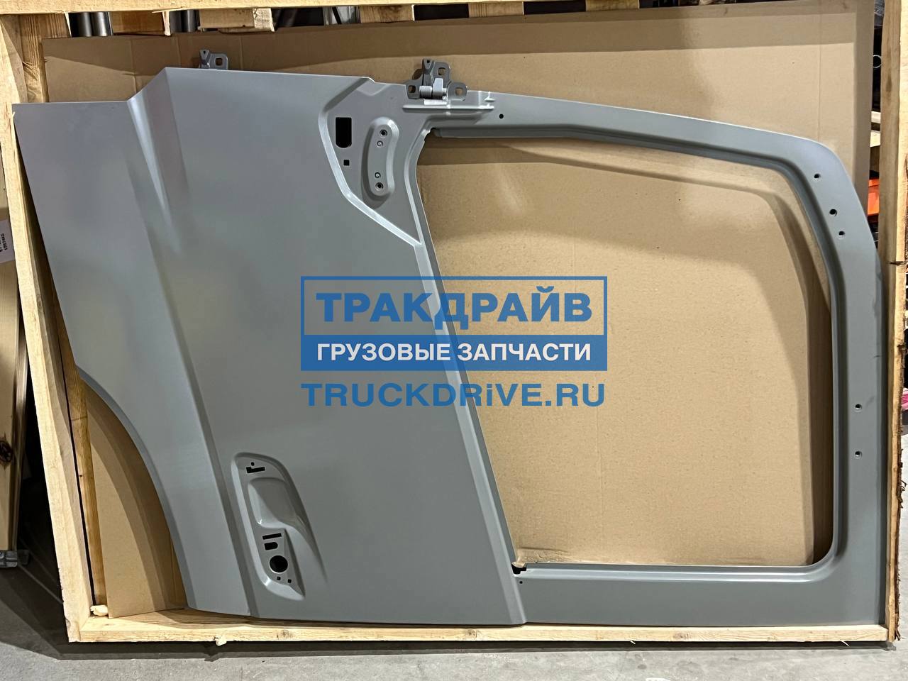 Фото VOLVO 84232860 дверь Volvo FM4 левая