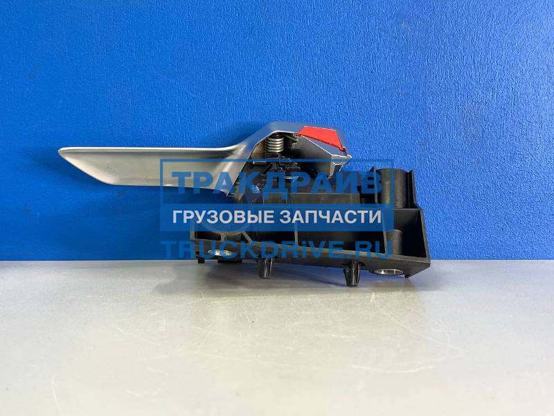Дверная ручка внутренняя левая для Volvo FH 84597790 VOLVO купить недорого