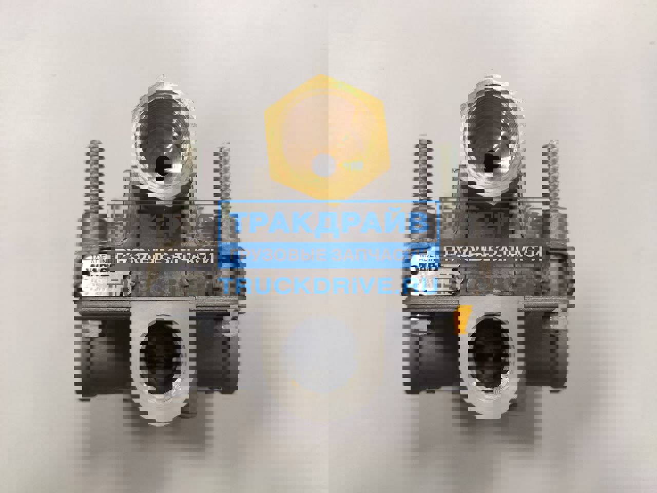 Клапан ускорительный пневматический Мерседес Актрос Аксор M22X1.5 мм ...