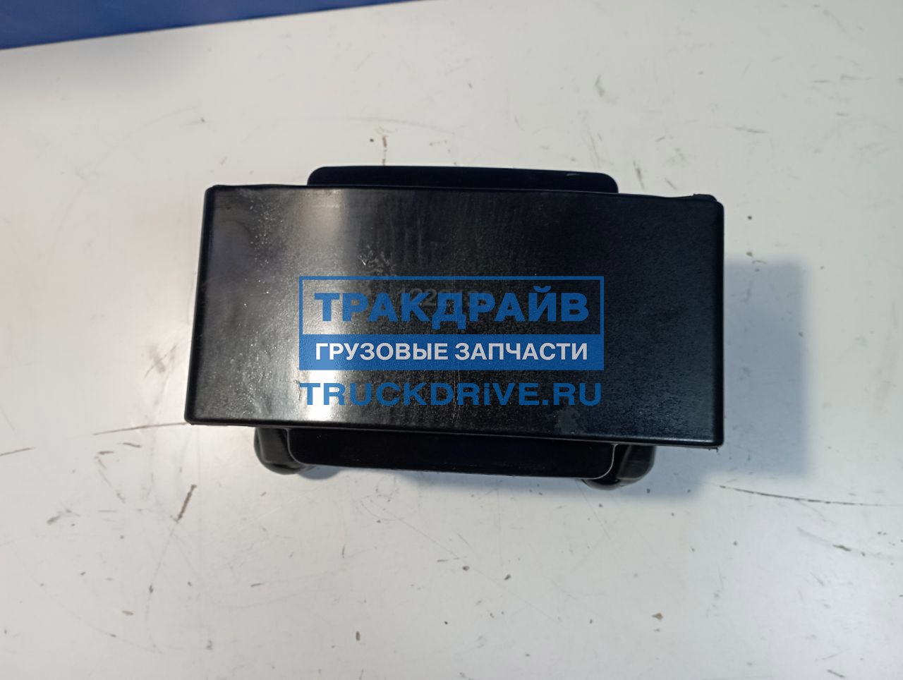 Фото WEWELER YC088C400226 подушка рессоры правая MAN TGA TGS TGX